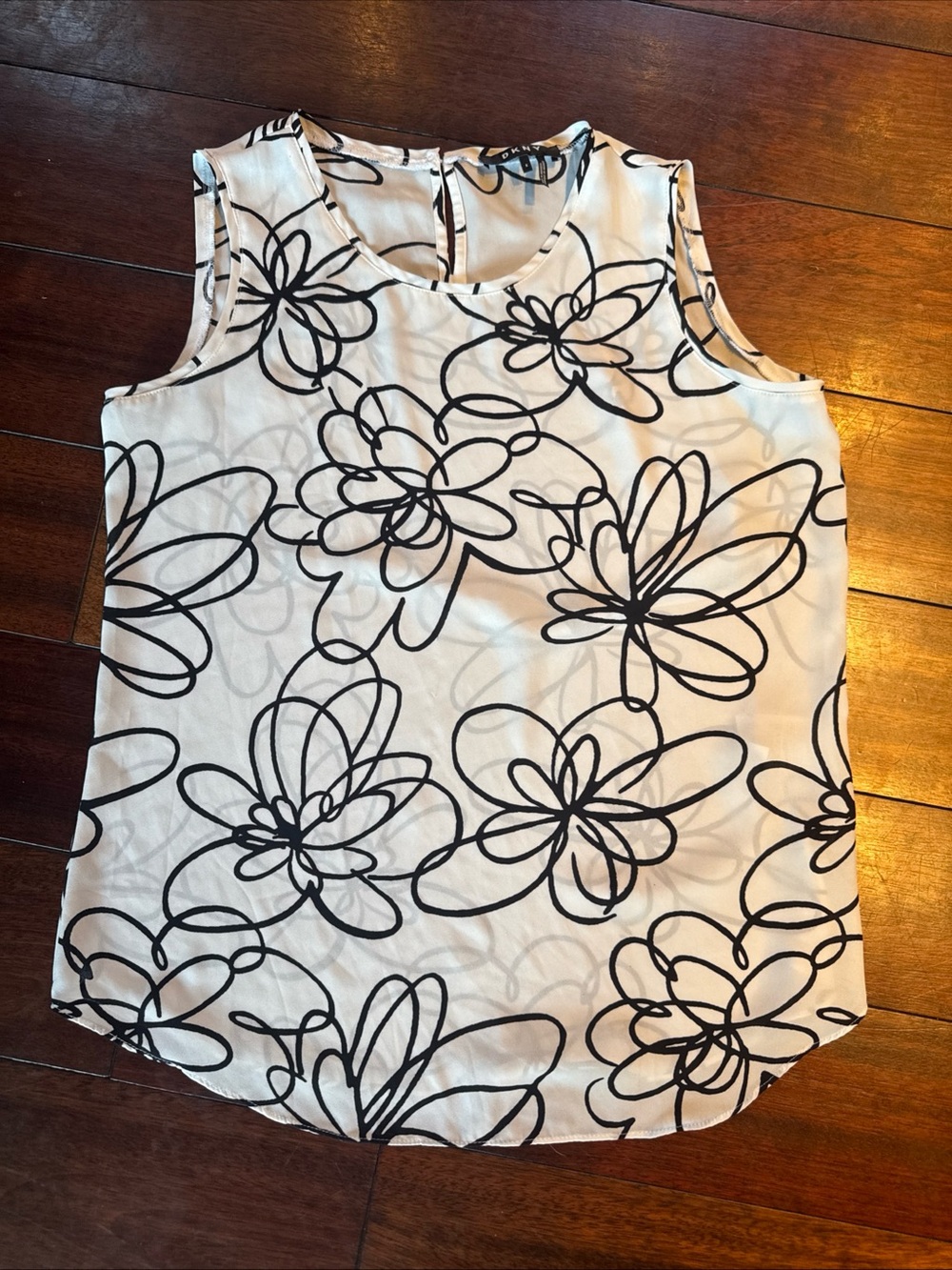 DKNY Black & White Floral Sleeveless Camisole